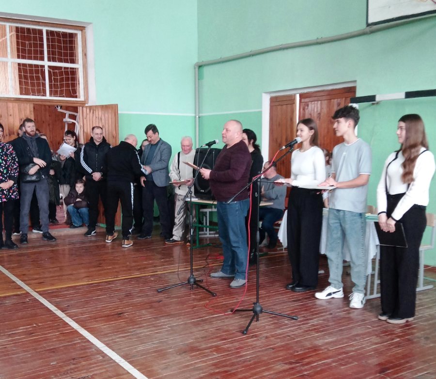 Фото без опису