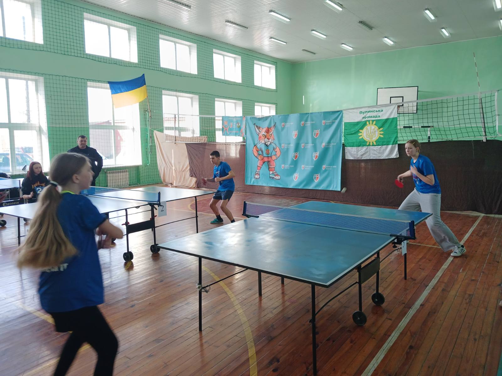 Фото без опису