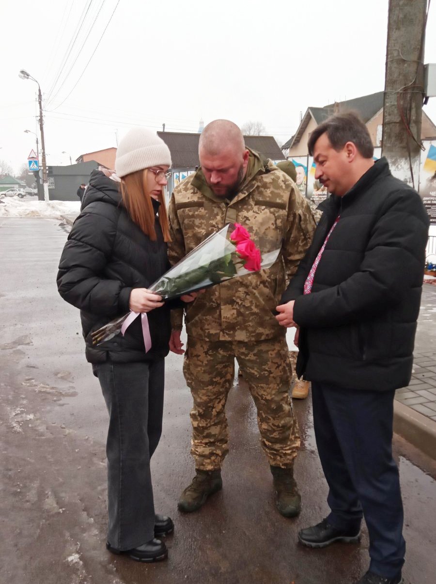 Фото без опису