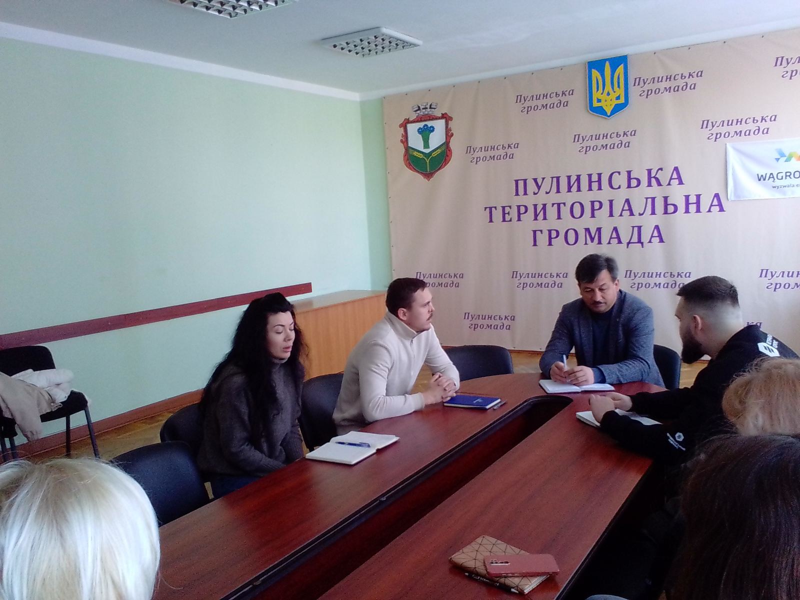 Фото без опису