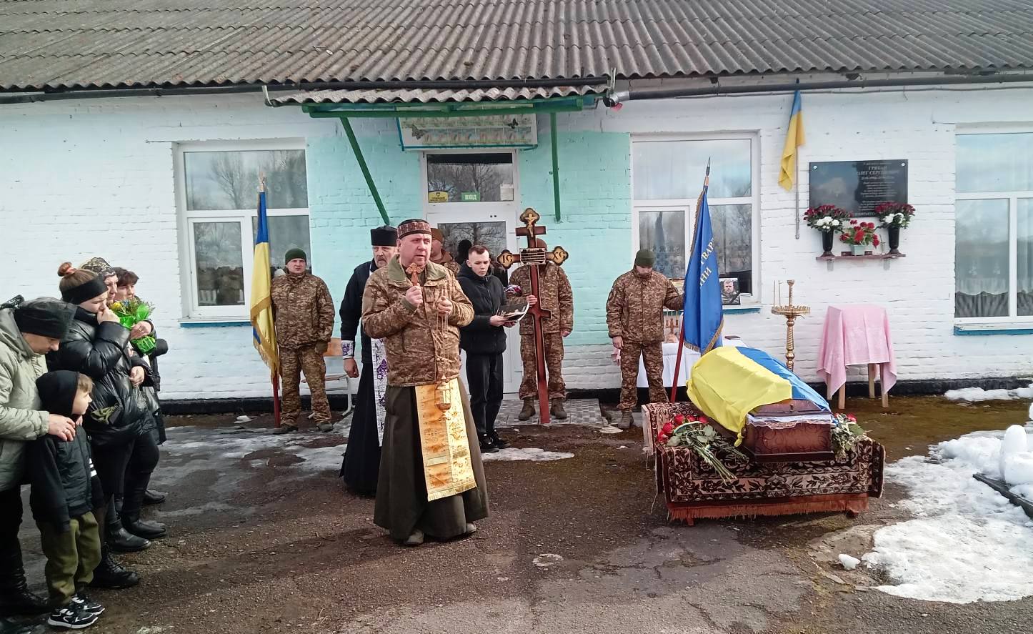 Фото без опису