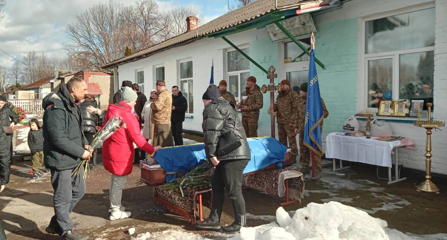 Фото без опису